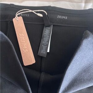 SKIMS NWT Black Bottoms